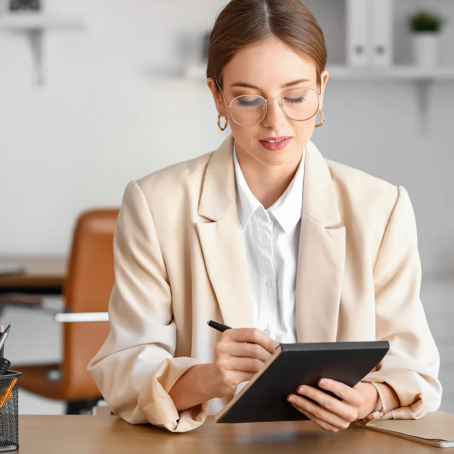 for buyers 4 Grid Photos For Buyers 590 x 350 px 1536 x 1536 px 2 1